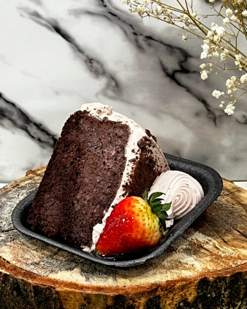 Porción de tres leches sabor chocolate